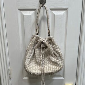 ANTONIO MELANI Cream Woven Shoulder Bag